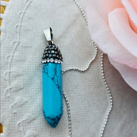 🦋Pendent 🦋Turquoise Natural Stone Southwest🦋 - Picture 7 of 9
